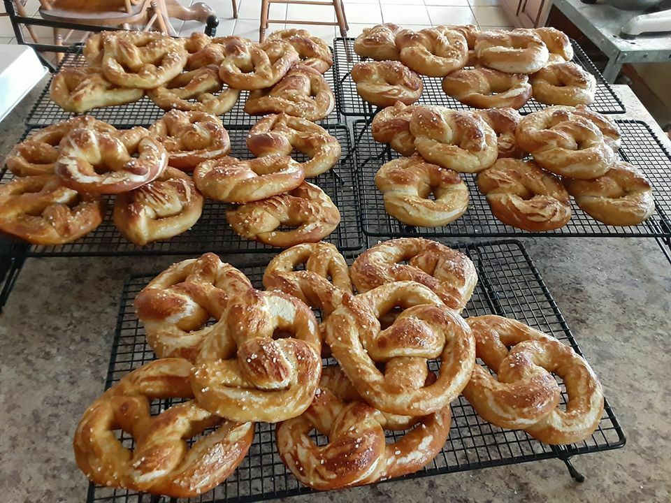 Soft Pretzels Baked  Fresh And Shipped The Same Day  10 Varieties