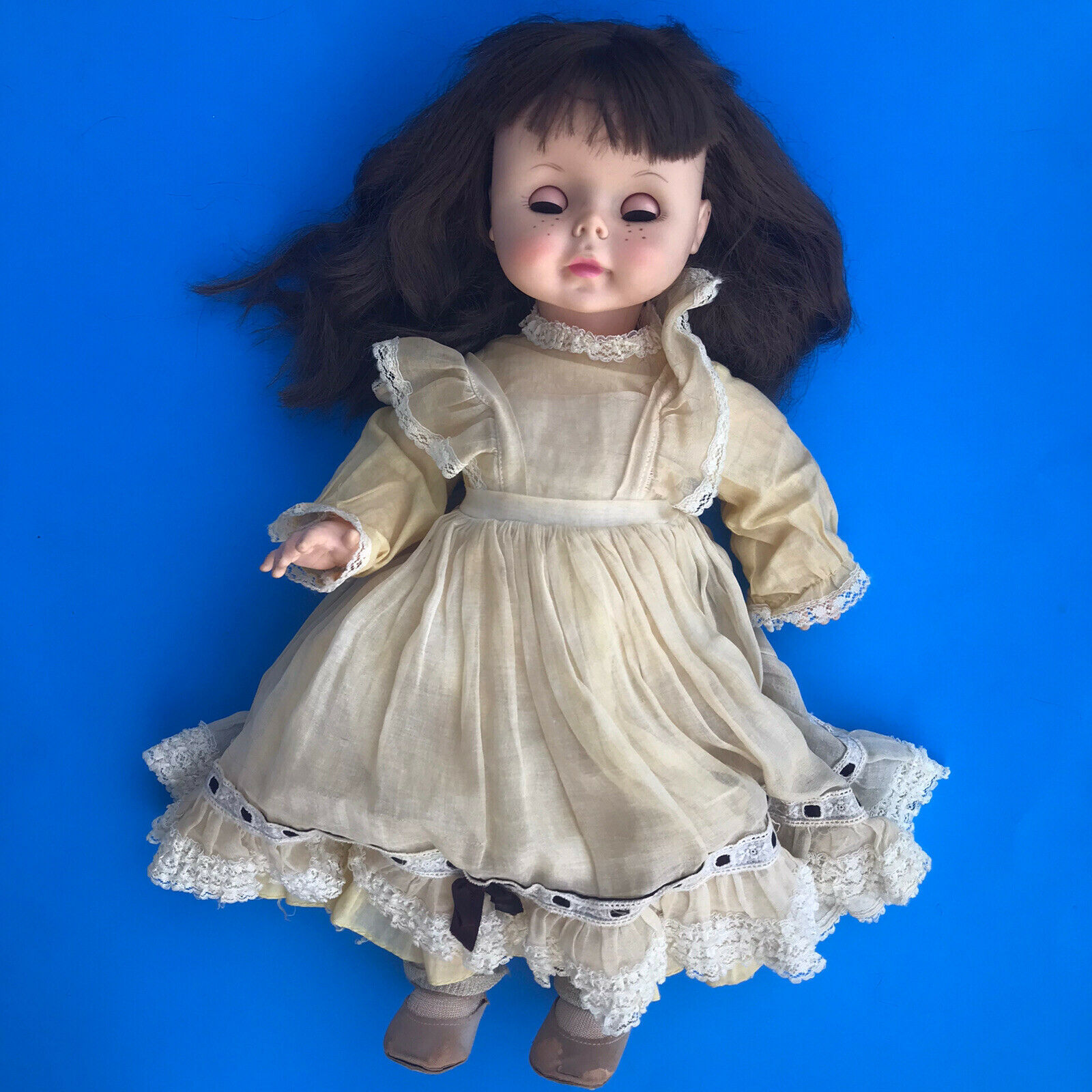 Vintage 1961 Effanbee Suzie Sunshine Doll Brunette w/ Freckles 18