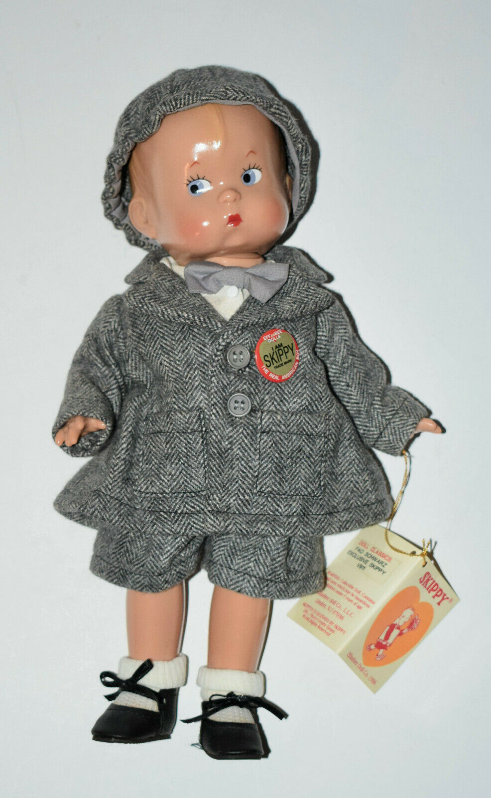 Vintage FAO Schwartz Effanbee Skippy Doll V911